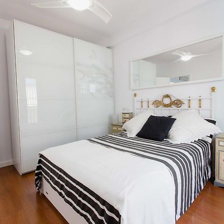 Apartamento A Un Pasito Del Mercado Cadiz Exterior photo