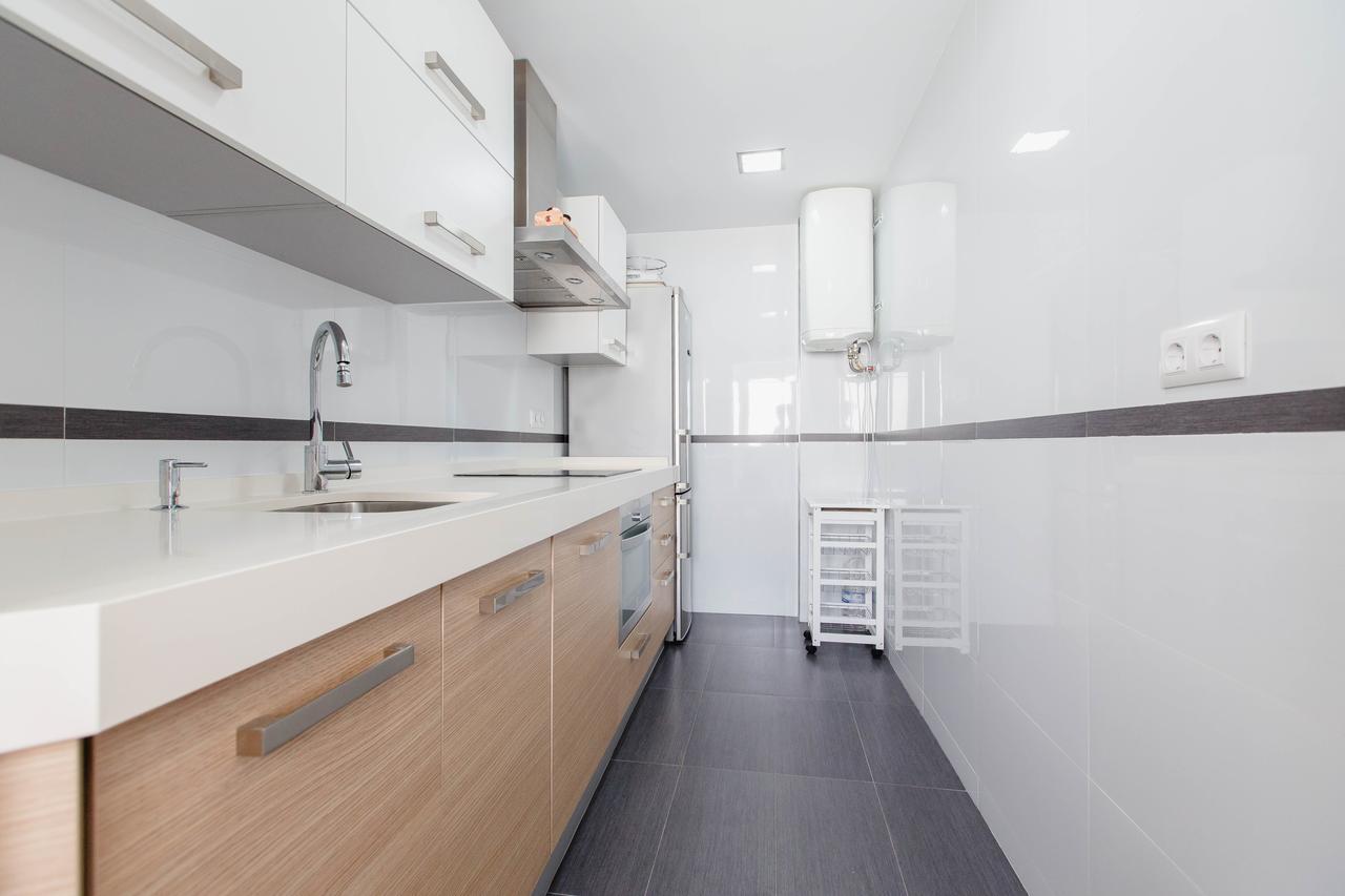 Apartamento A Un Pasito Del Mercado Cadiz Exterior photo